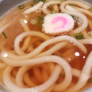 薬味とトッピングで七変化！？ぶっかけうどん